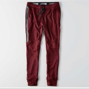 AE Joggers